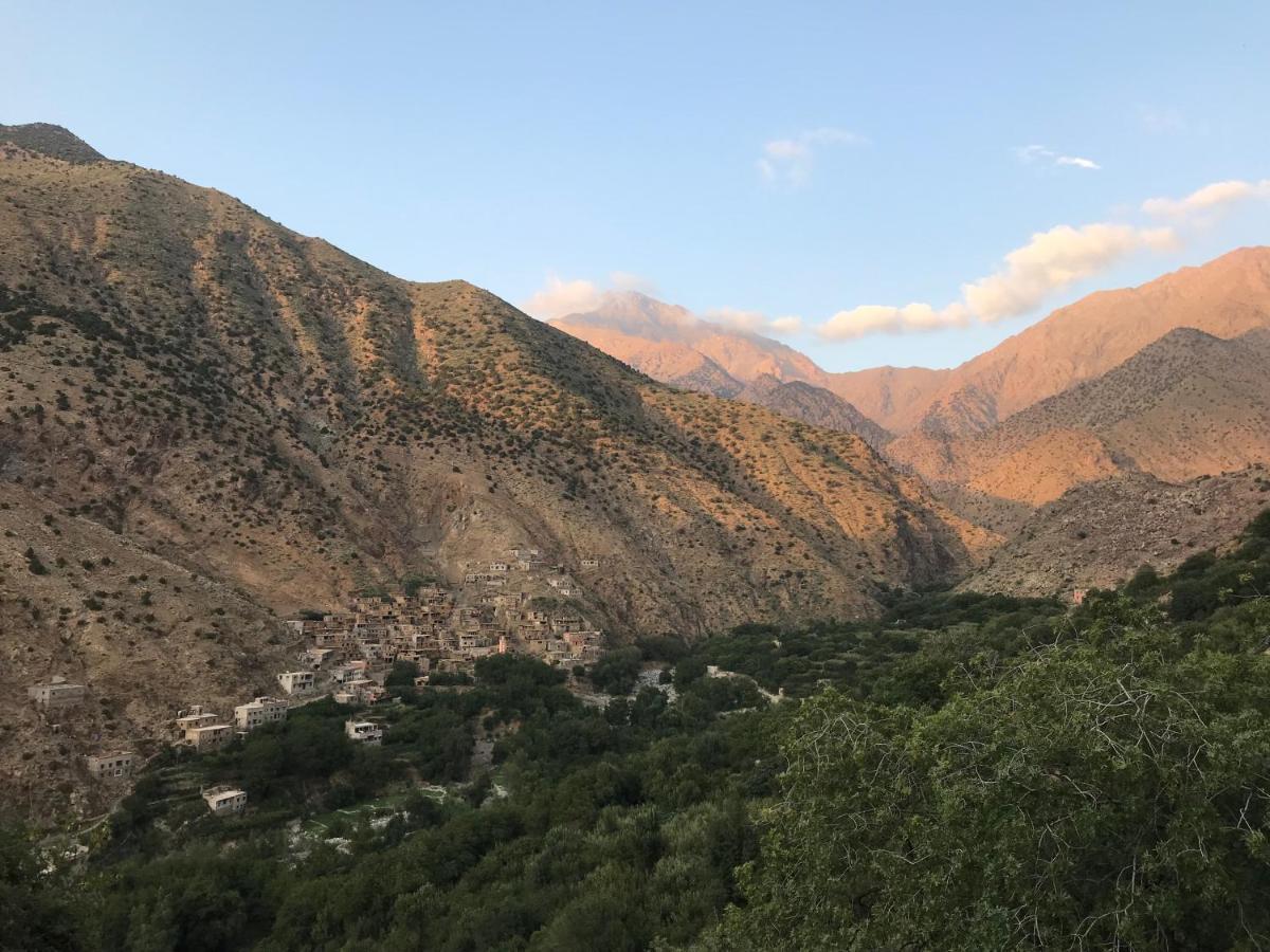 Amlougui House Bed & Breakfast Asgaour Bagian luar foto